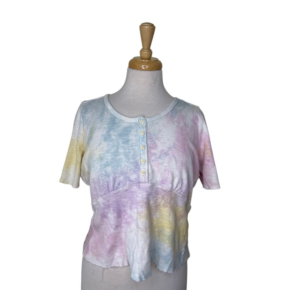 LOVESHACKFANCY Aeris Babydoll Tie Dye Heart Button Short Sleeve Tee Size Large